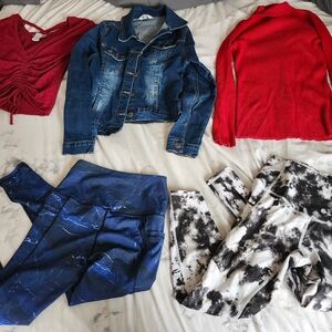 Stylish Clothing Bundle with Denim Jacket and Tops Sz SMALL